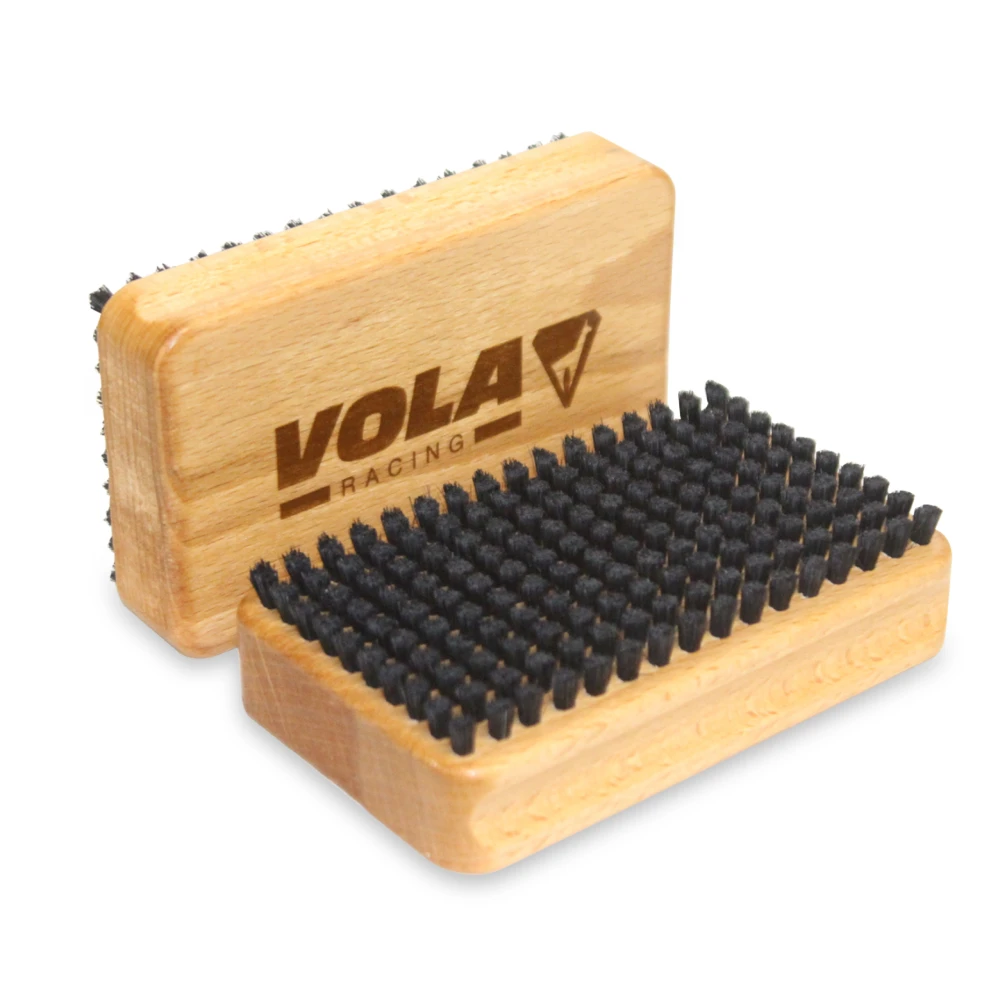BROSSE CRIN – VOLA 3 BROSSE CRIN – VOLA
